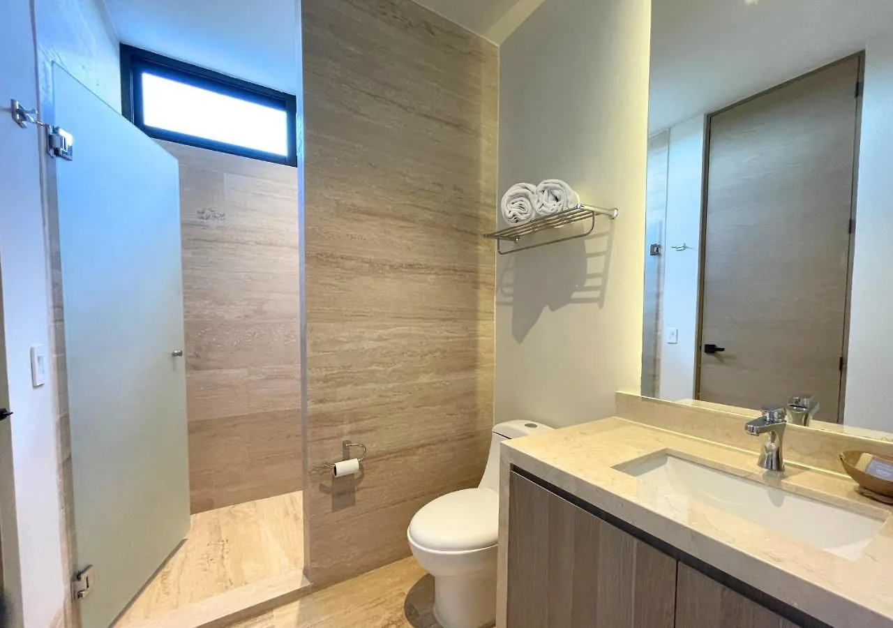 Brand New Condo With Rooftop Pool 코수멜